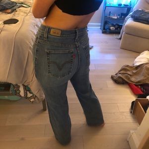 Boot cute high rise slimming Levi’s jeans